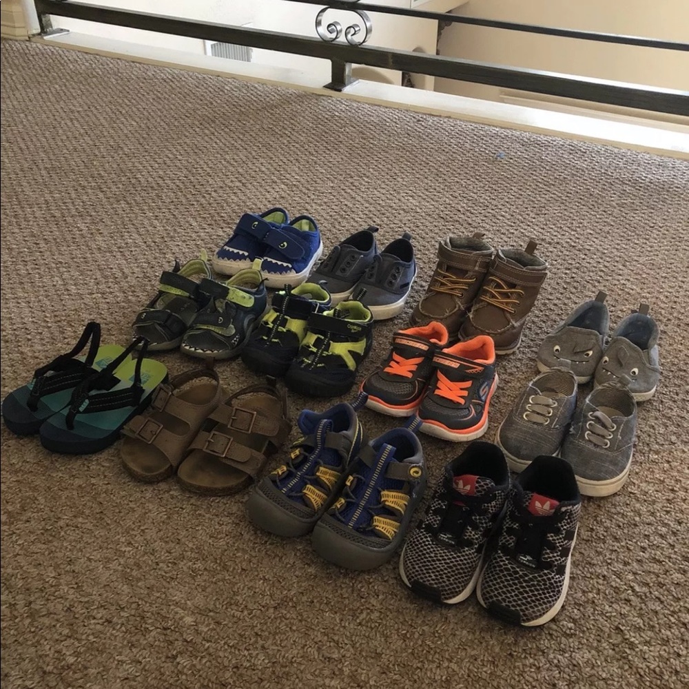 Baby shoes size 6 lot of 12 pairs
